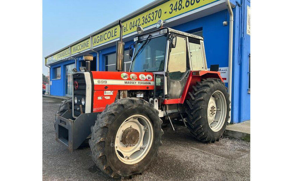 Massey Ferguson 699 d'occasion - 2