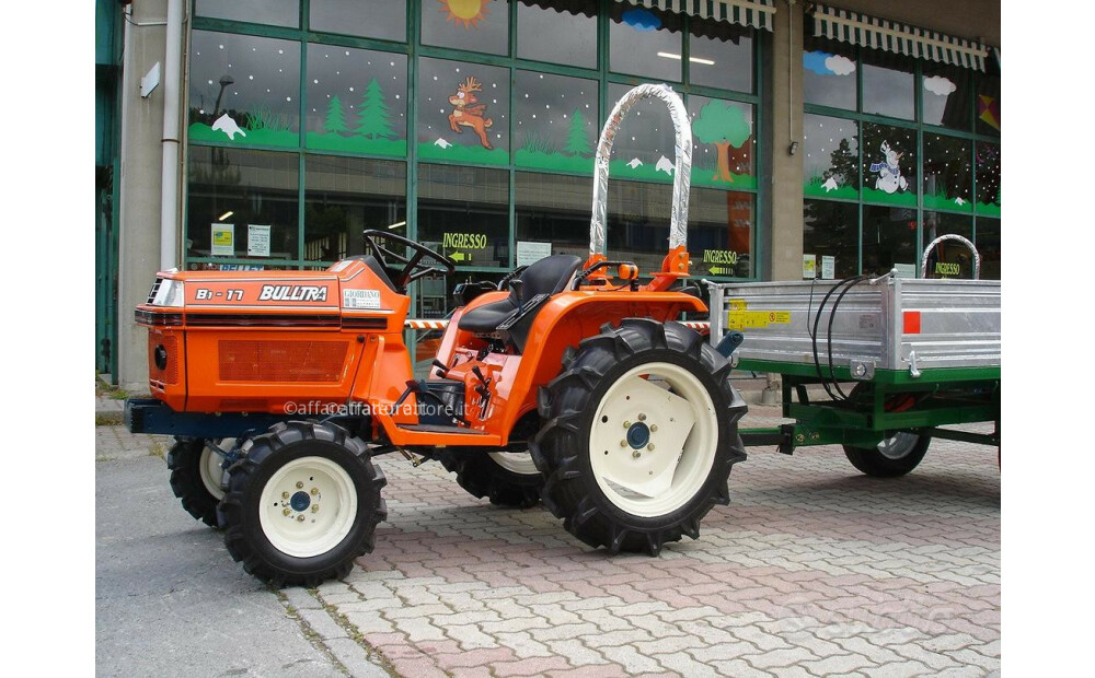 Kubota Bulltra B1-17 Usato - 10