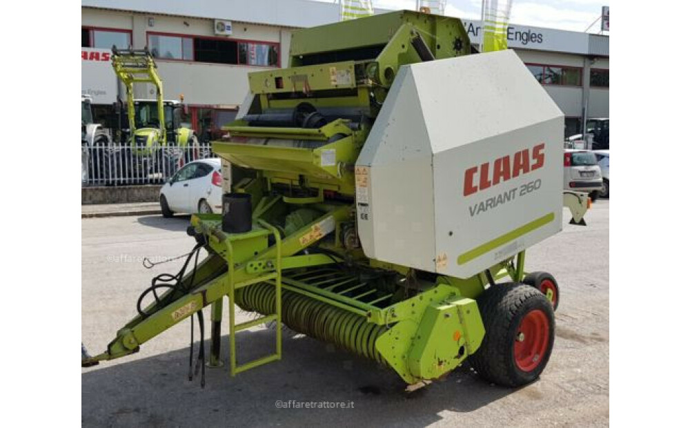 Claas VARIANT 260 d'occasion - 1