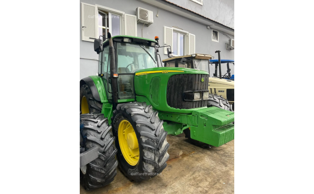 John Deere 6520 D'occasion - 1