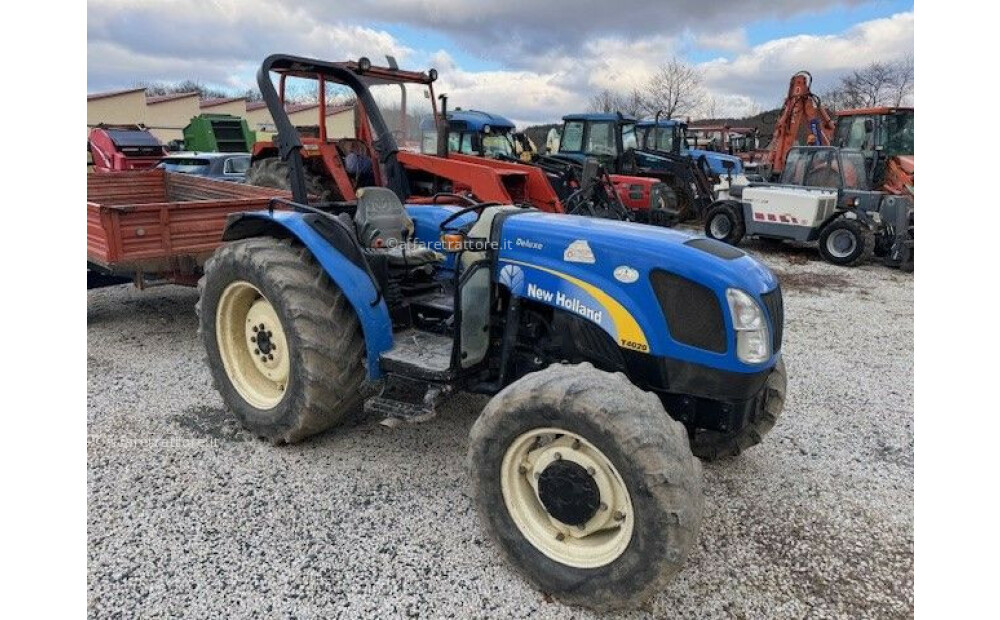 New Holland T4020 Deluxe Usagé - 4