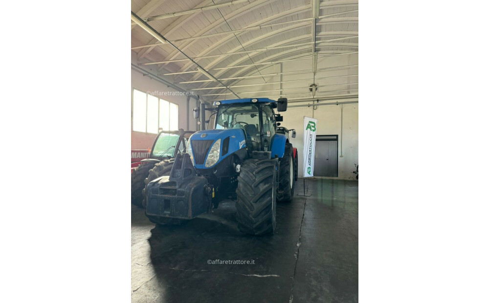 New Holland T7.270 AUTOCOMMAND Usagé - 2