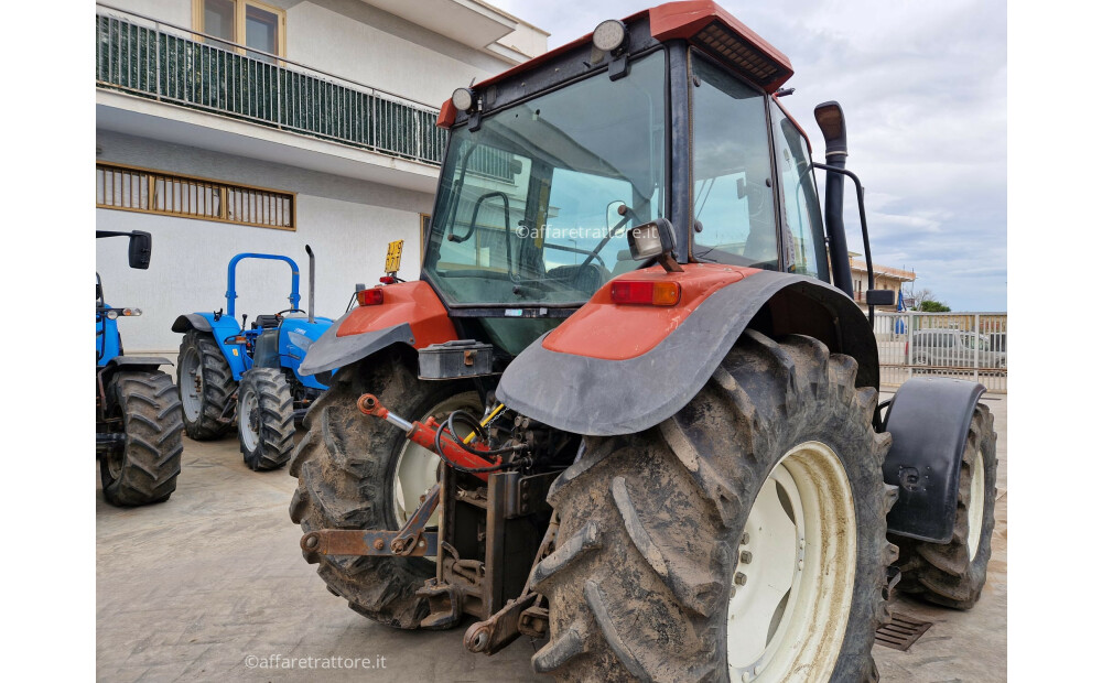 New Holland TS 90 D'occasion - 10