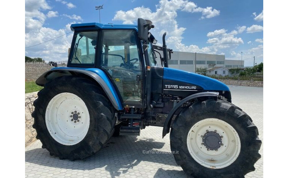 New Holland TS115 Usagé - 6