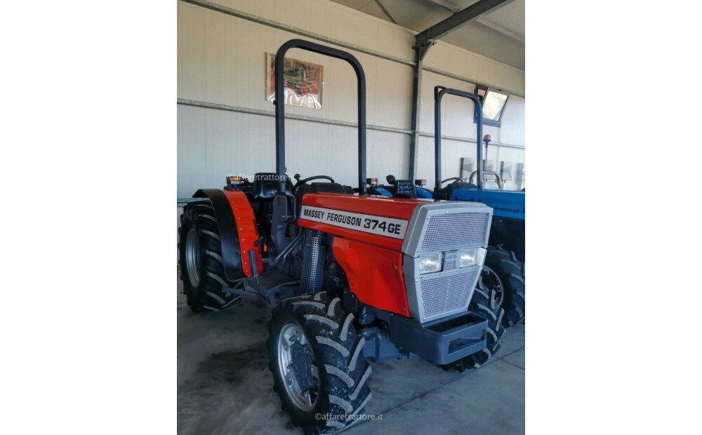 Massey Ferguson 374GE D'occasion - 2