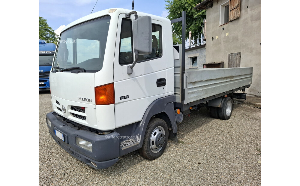 Nissan ATLEON 35.13 D'occasion - 1