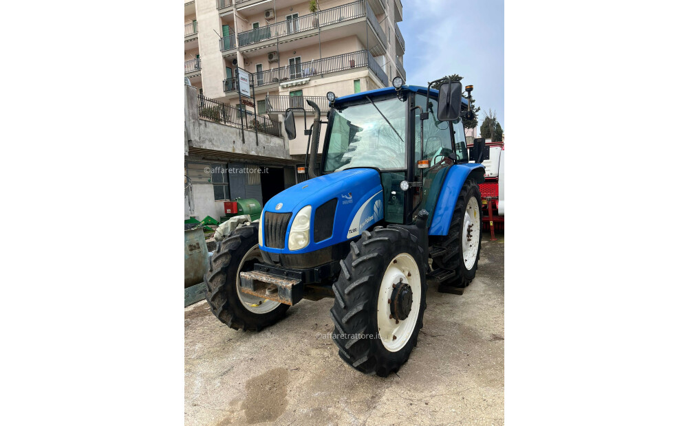 New Holland TL100 D'occasion - 1