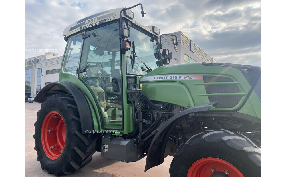 Fendt 210 VARIO D'occasion - 14