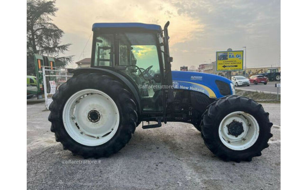 New Holland T 4040 Usato - 7