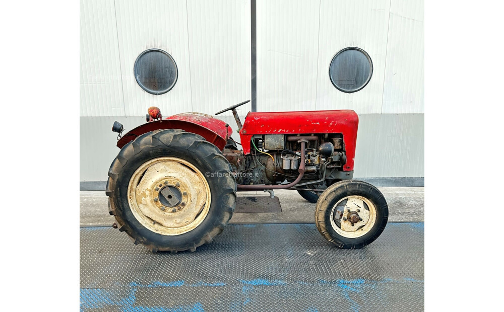 Tracteur Busatto 440 - 35 ch - 13