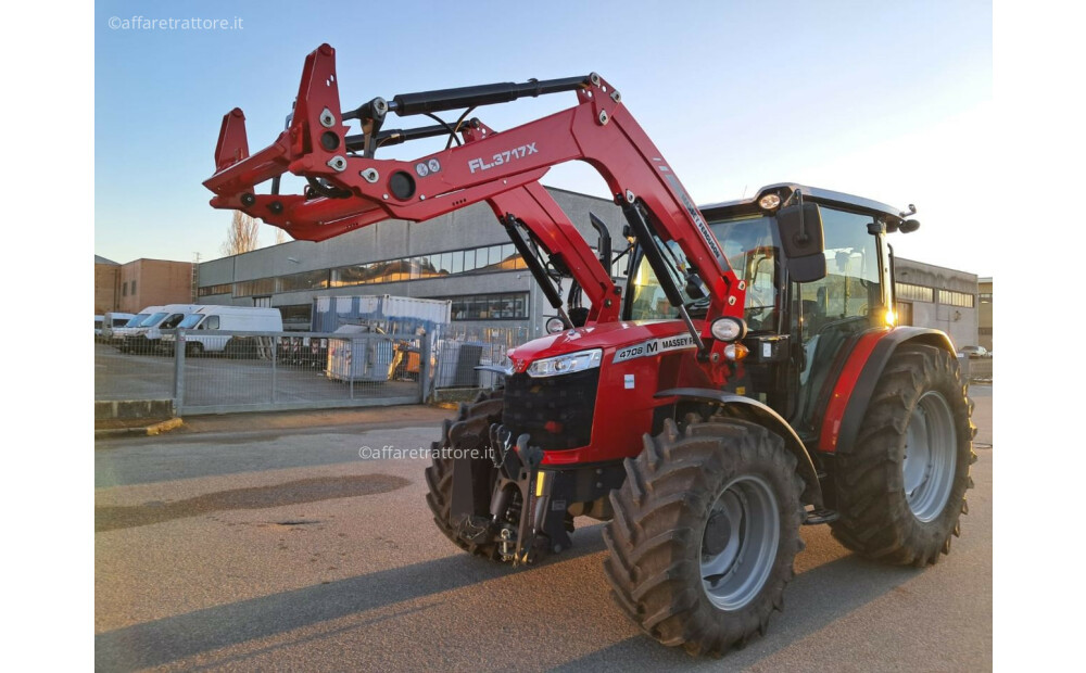 Massey Ferguson 4708M d'occasion - 3