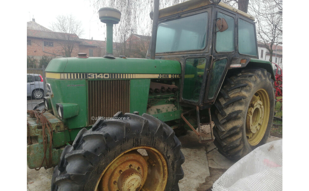 JOHN DEERE 3140 D'occasion - 2