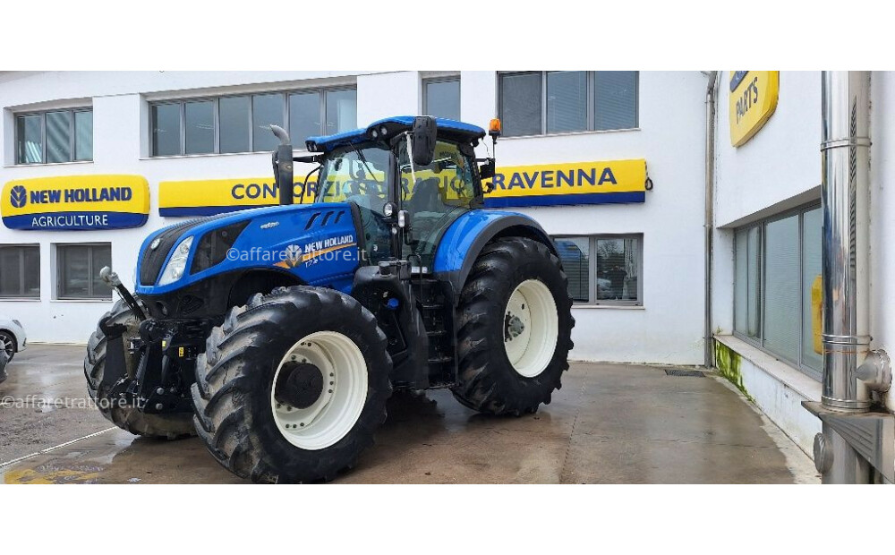 New Holland T7.315 AUTOCOMMAND d'occasion - 3