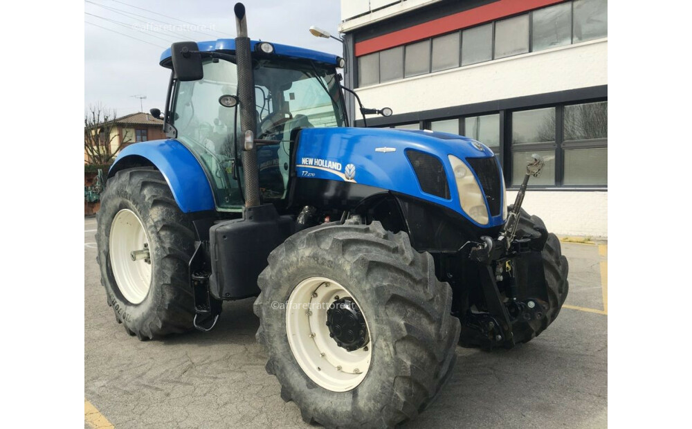 New Holland T7.270 AUTOCOMMANDE Usagé - 3