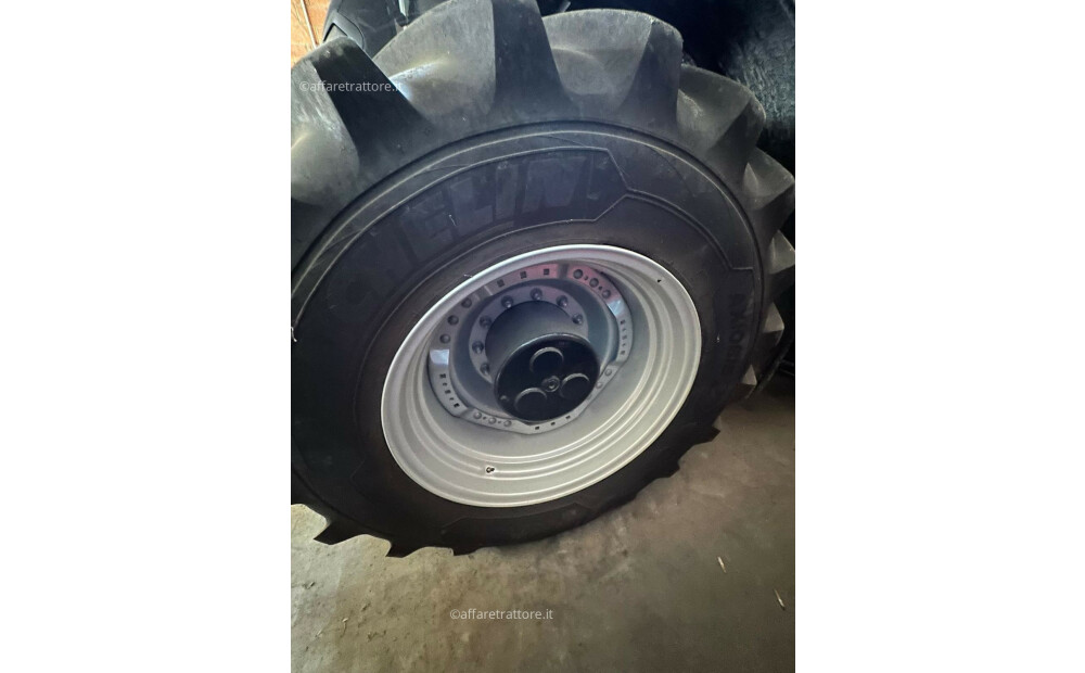 Case-Ih OPTUM 270 D'occasion - 2