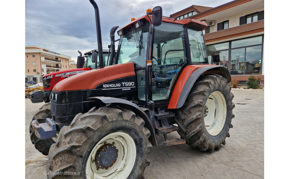 New Holland TS90 D'occasion - 2