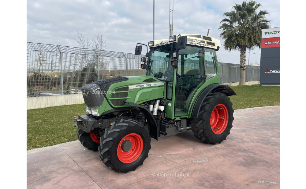 Fendt 210 VARIO D'occasion - 1