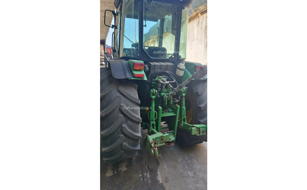 John Deere 5615f D'occasion - 4