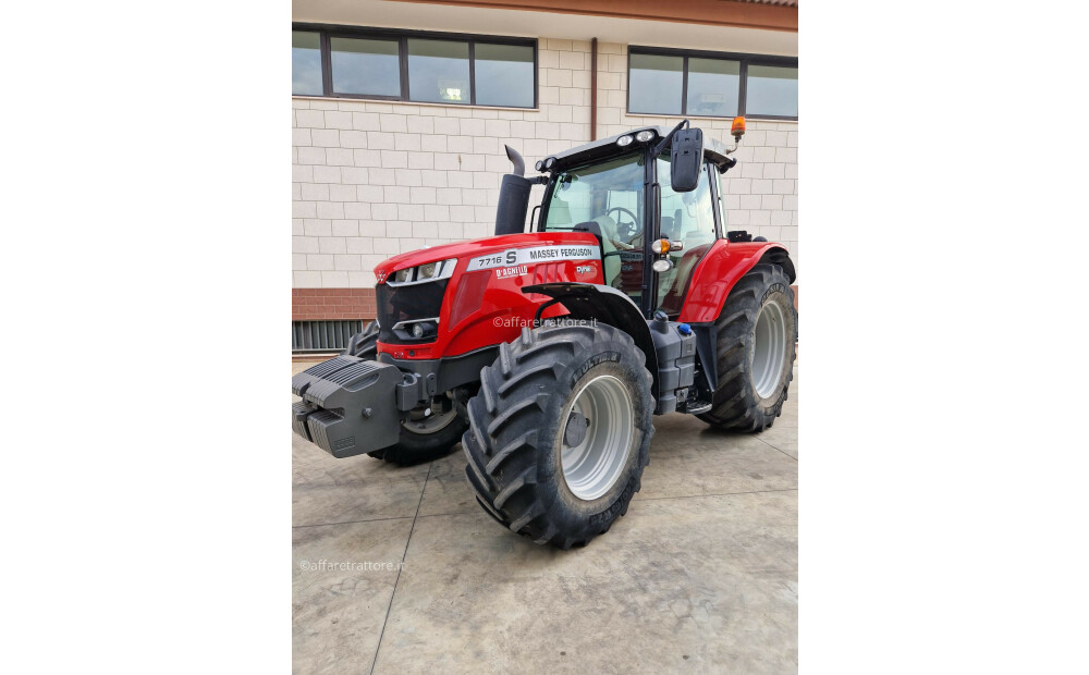 MASSEY FERGUSON 7716S DYNA6 D'occasion - 2