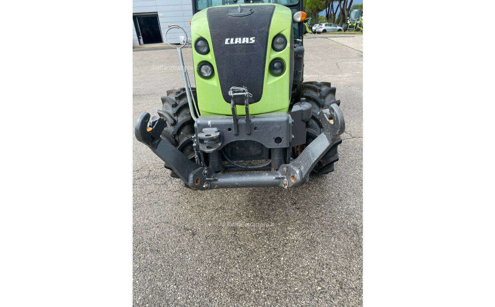 Tracteur CLAAS NEXOS 240 VL / 180 - 8