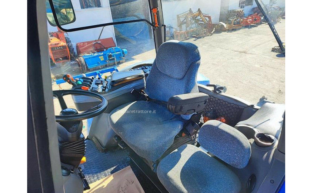 New Holland TG 285 d'occasion - 7