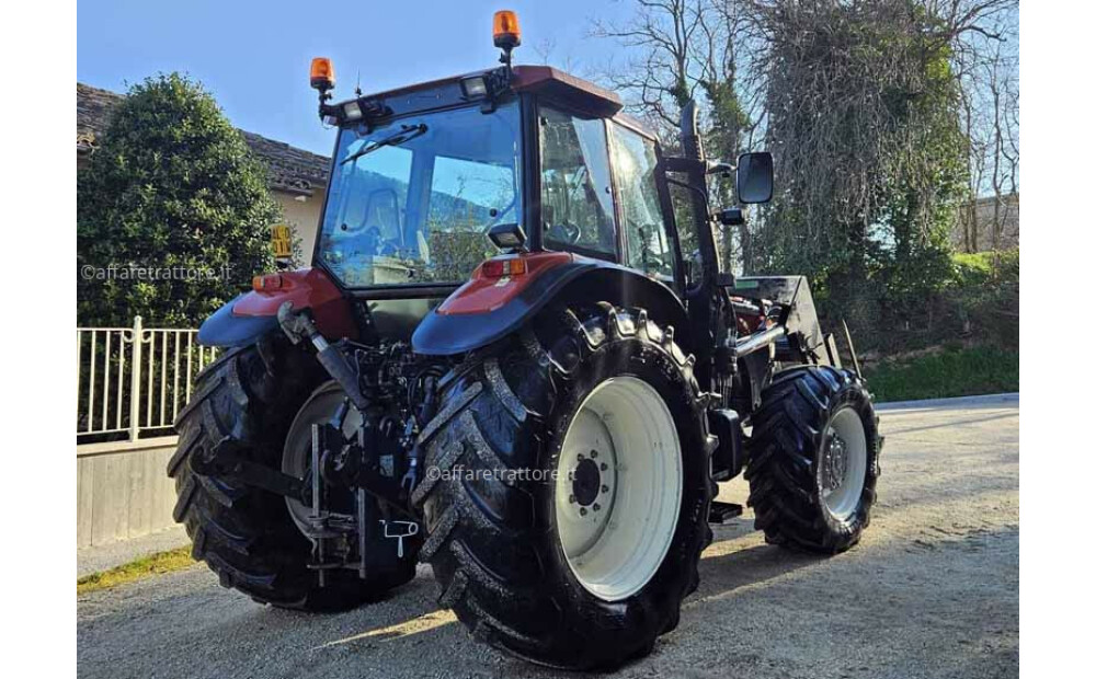 New Holland M135 D'occasion - 2