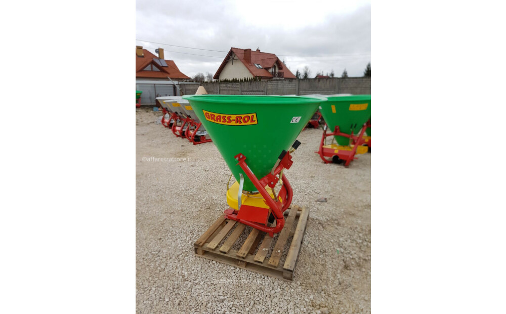 Grass-Rol Düngerstreuer / Fertilizer spreader / Epandeur d&#039;engrais / Spandiconcime / Разбрасыватель удобрения / Rozsiewacz nawozu 200 l Nowy - 1