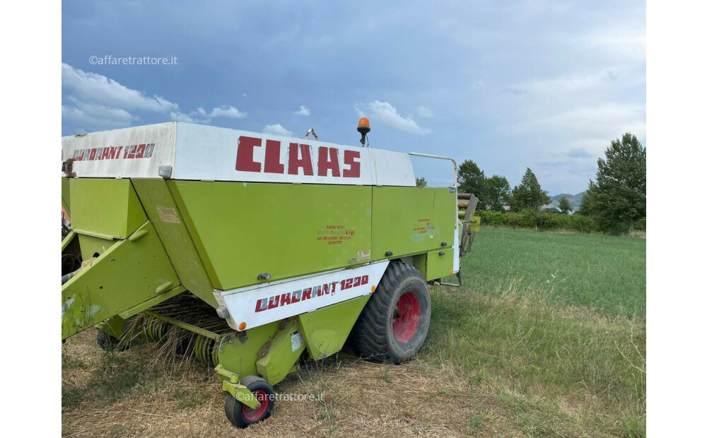 Claas Quadrant 1200 Usato - 2