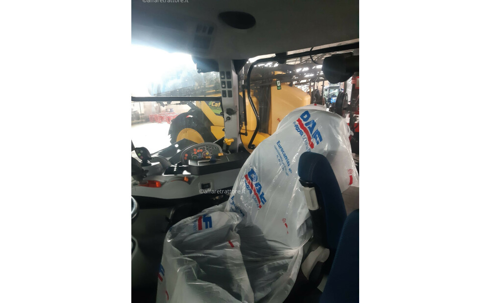 New Holland T6.180 D'occasion - 8