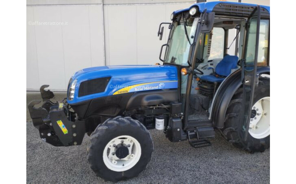 New Holland T4050 N D'occasion - 10