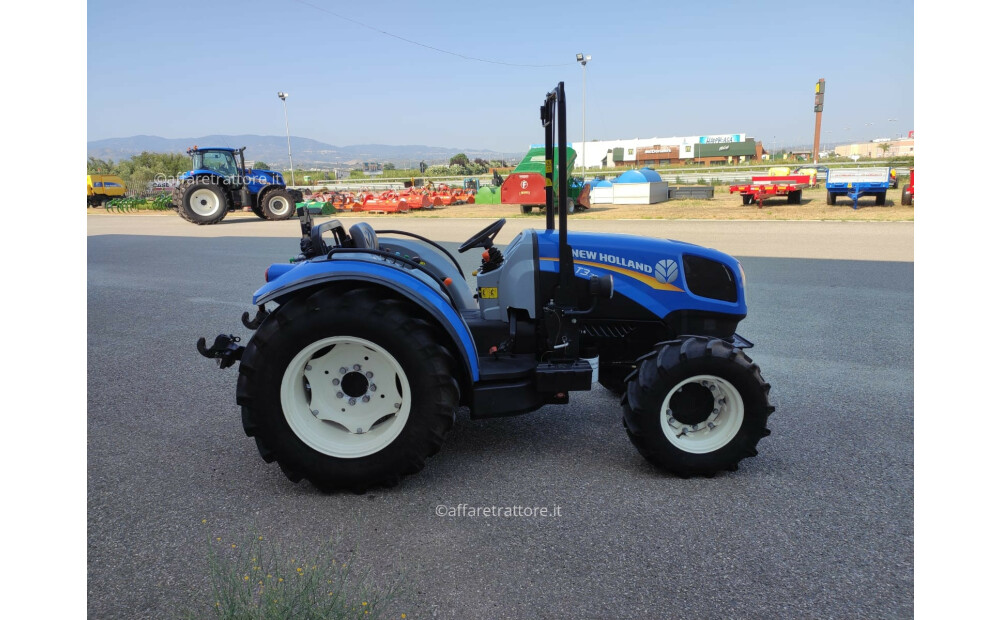 Tracteur d'occasion New Holland T3.75F - 4