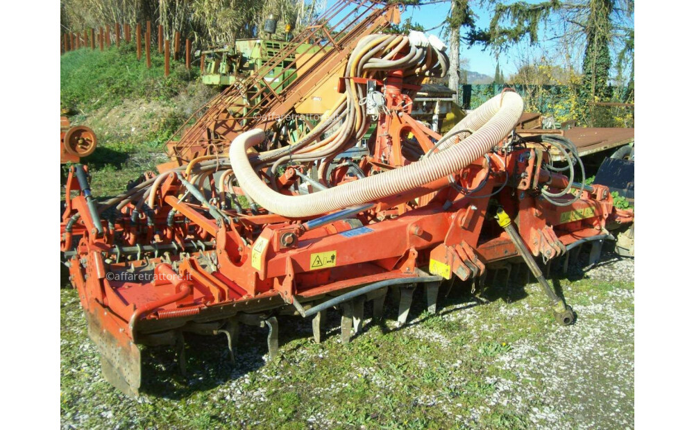 Kuhn VENTA TF 702 + Kuhn HR 5003 DR Occasion - 3