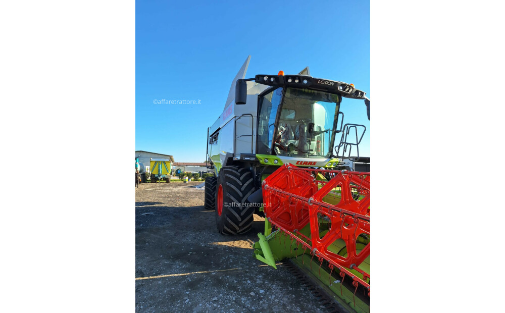 Claas LEXION 5300 D'occasion - 2