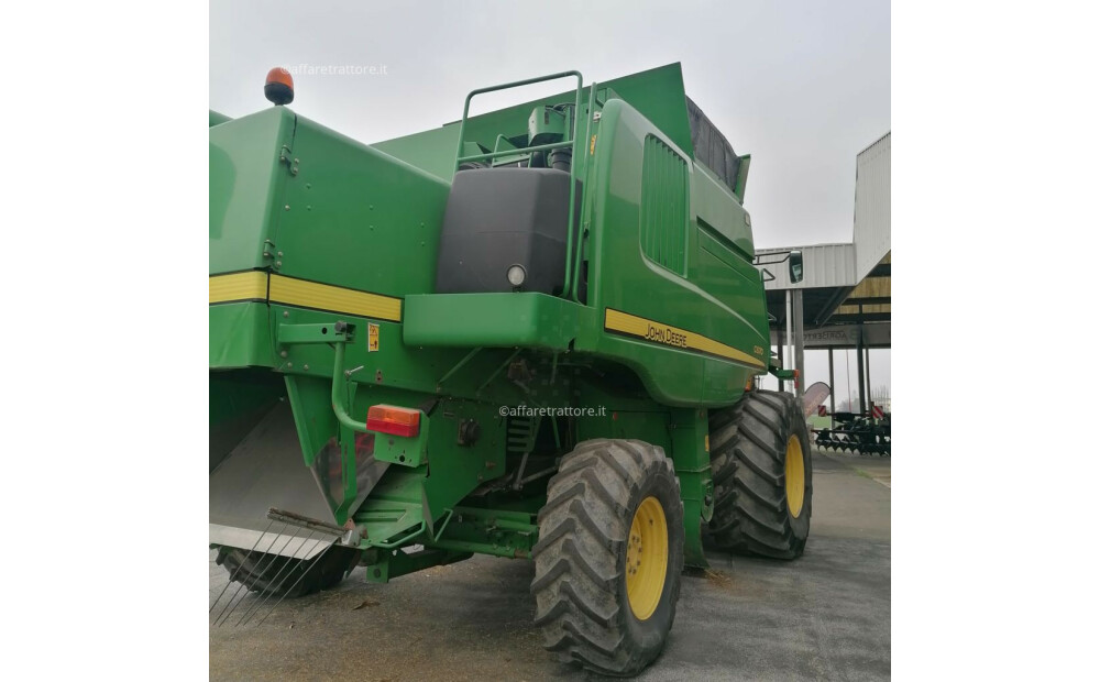 John Deere C670 d'occasion - 7