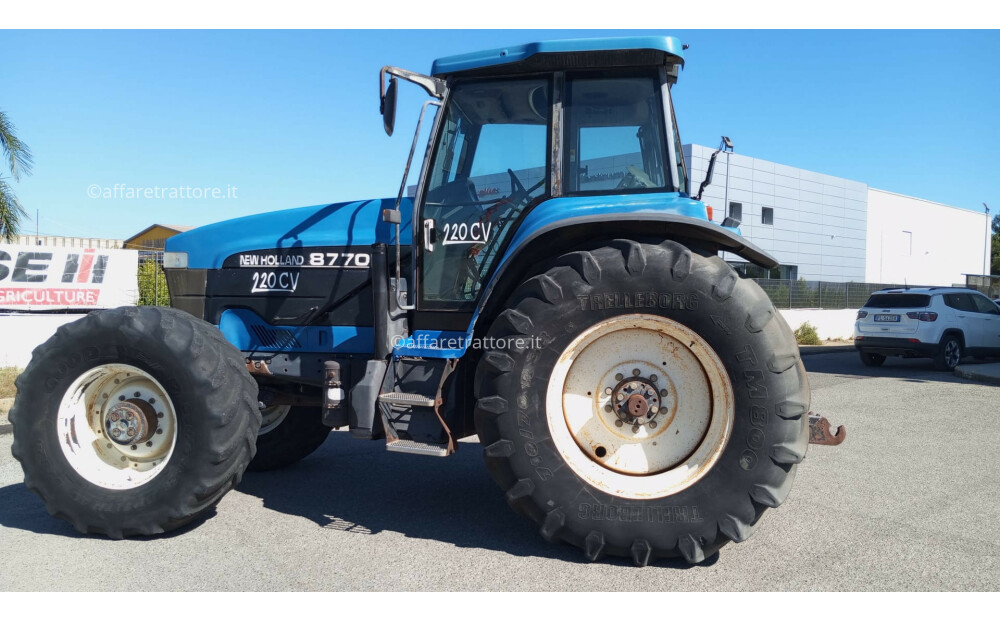 New Holland 8770 D'occasion - 6