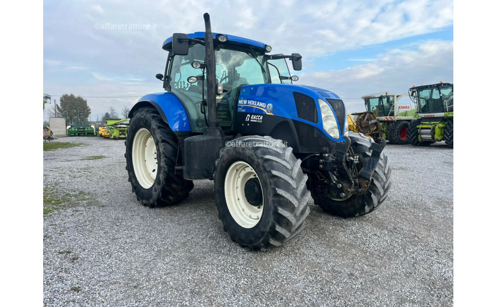 New Holland T7.200 D'occasion - 16