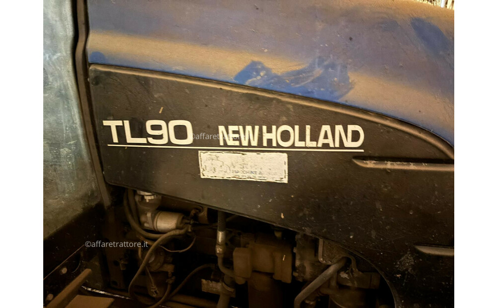 New Holland TL 90 D'occasion - 2