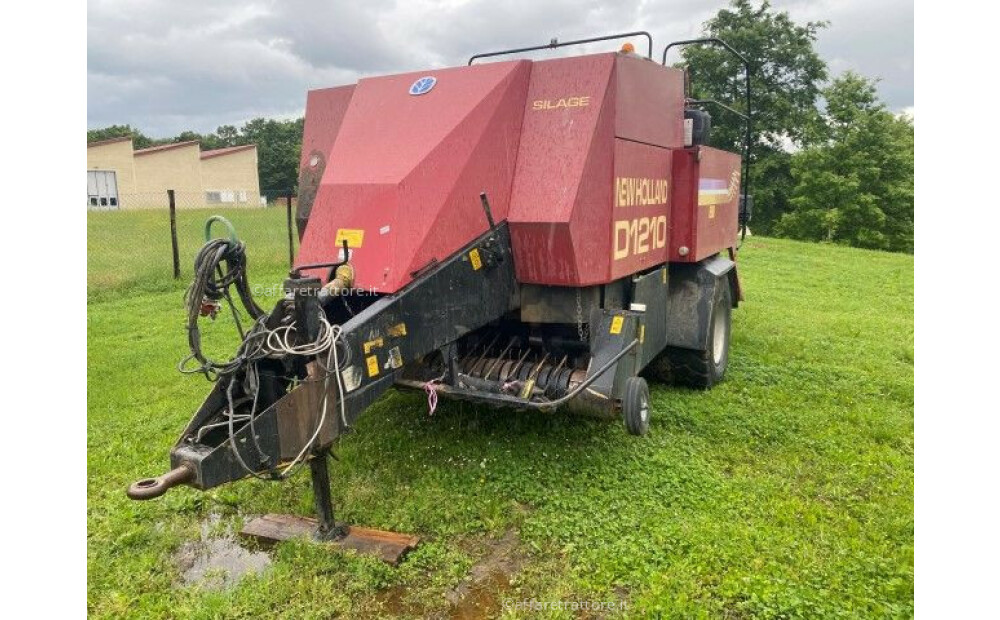 New Holland D1210 Usato - 2