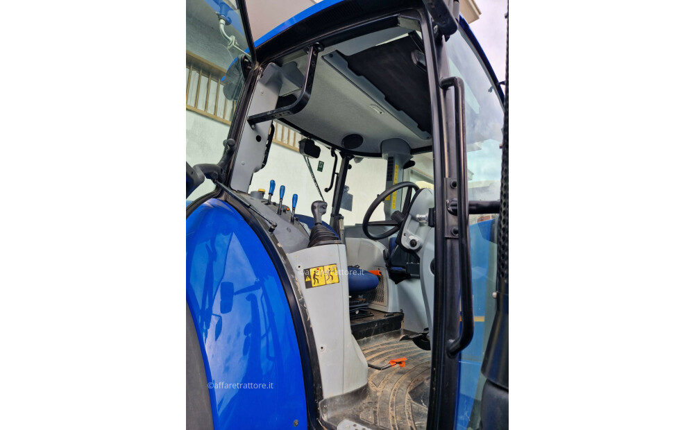 New Holland T5.120 ELECTRO COMMAND D'occasion - 5