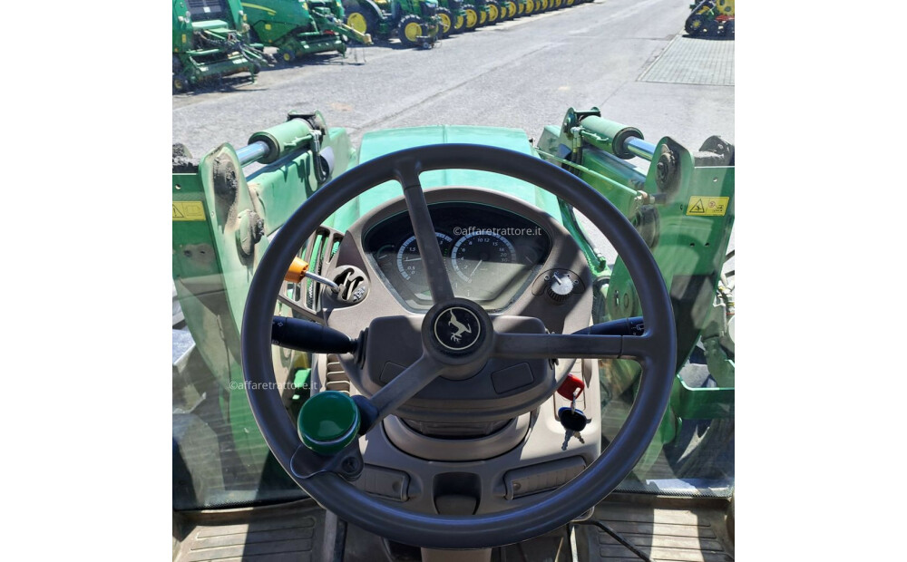 John Deere 6125R Usato - 9