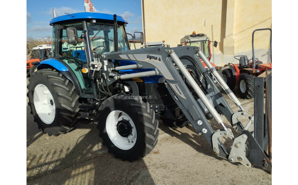 New Holland TD5050 D'occasion - 3