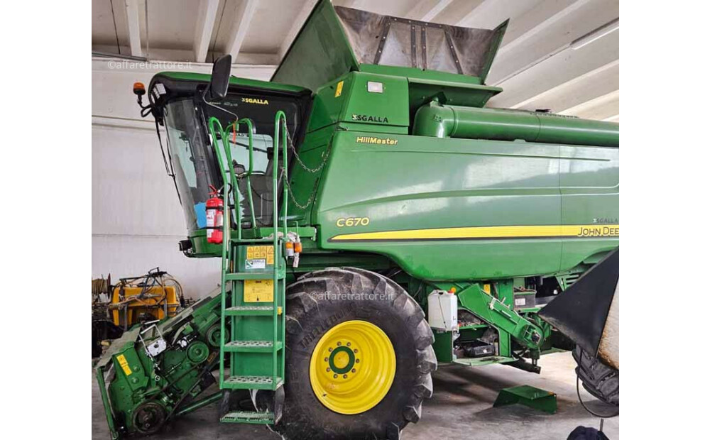 John Deere C670 Usagé - 2