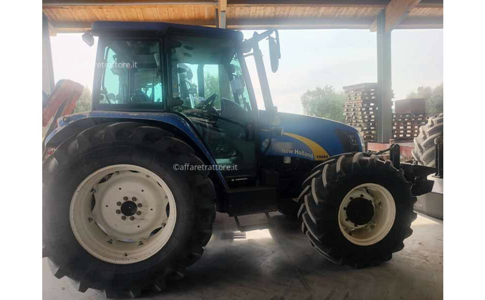 New Holland T5060 D'occasion - 1