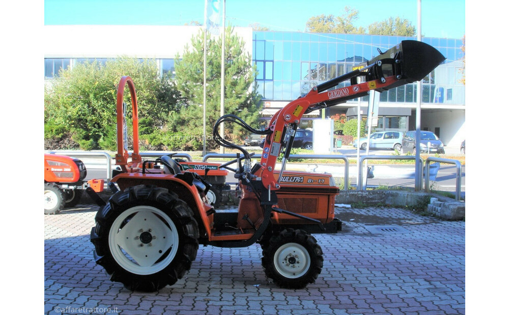 Kubota Bulltra B117/16 Usato - 7