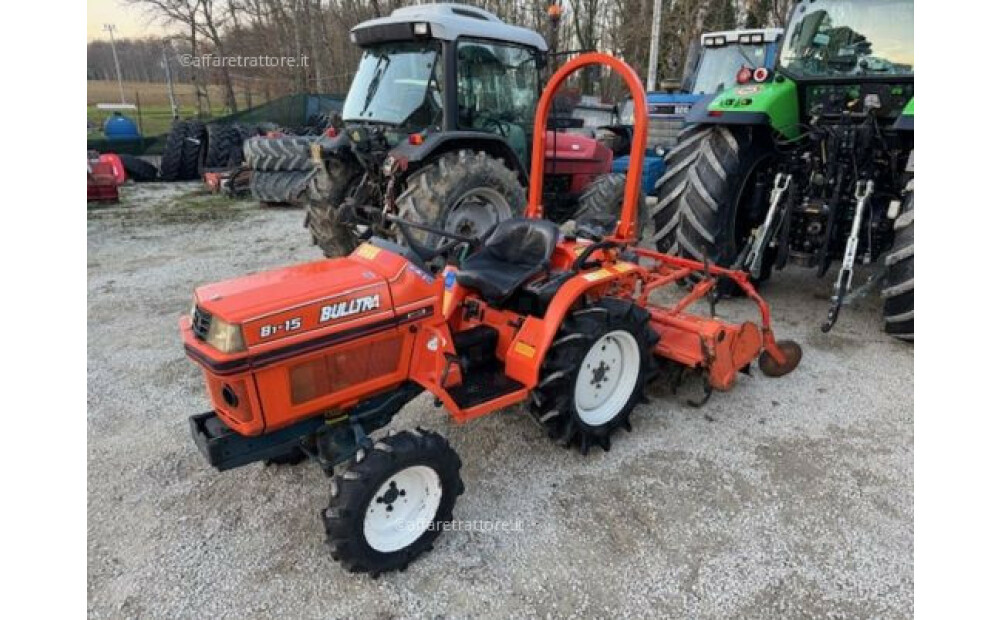 Kubota Bulltra B1 15 avec houe d'occasion - 1