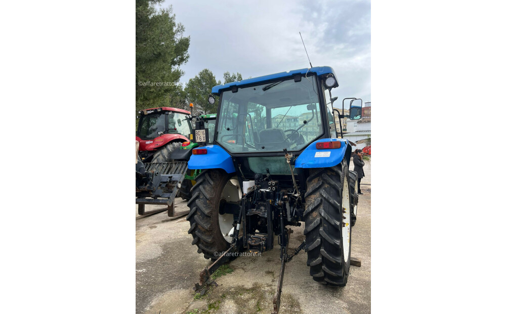 New Holland TL100 D'occasion - 5