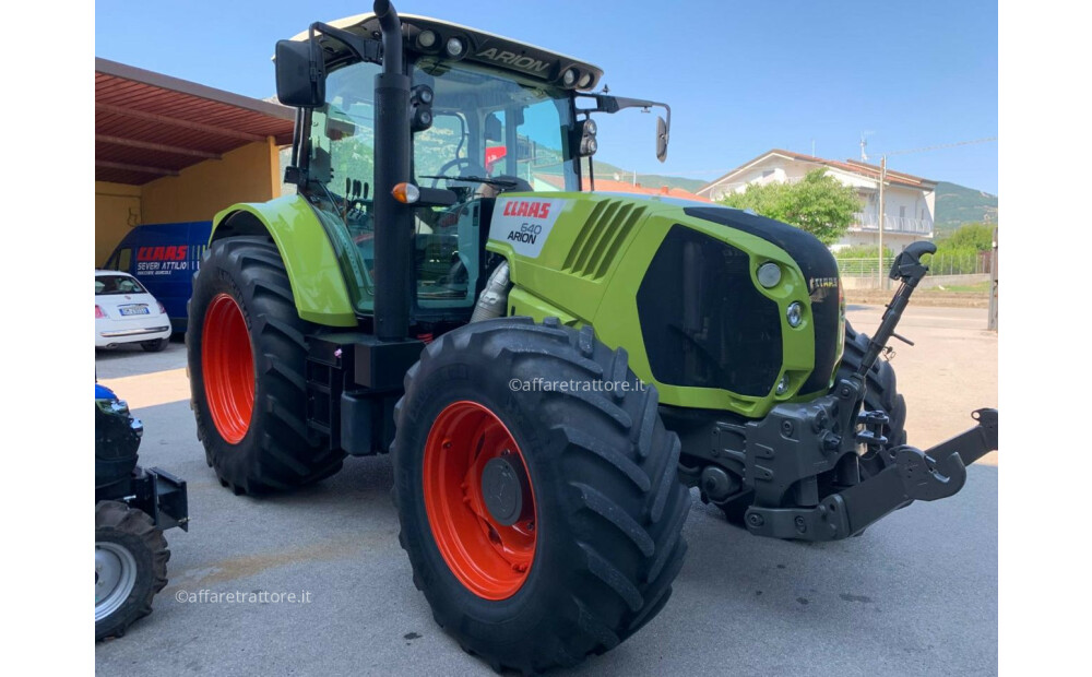 Claas ARION 640 CIS d'occasion - 5