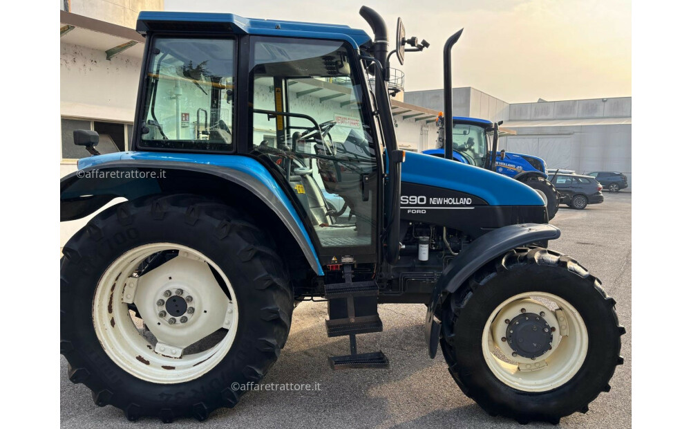 New Holland TS90 - 2