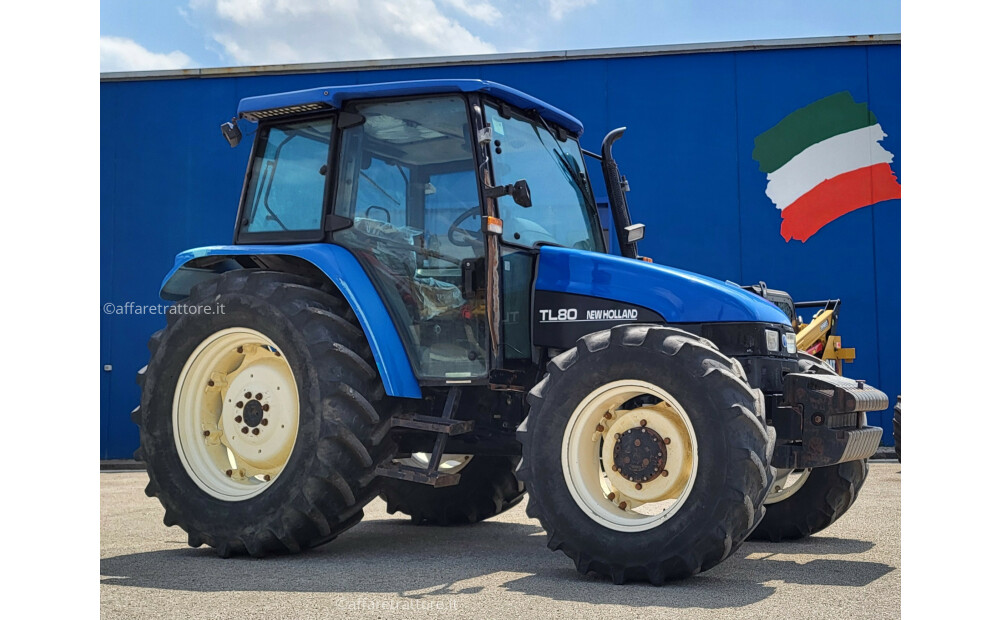 New Holland TL 80 D'occasion - 1