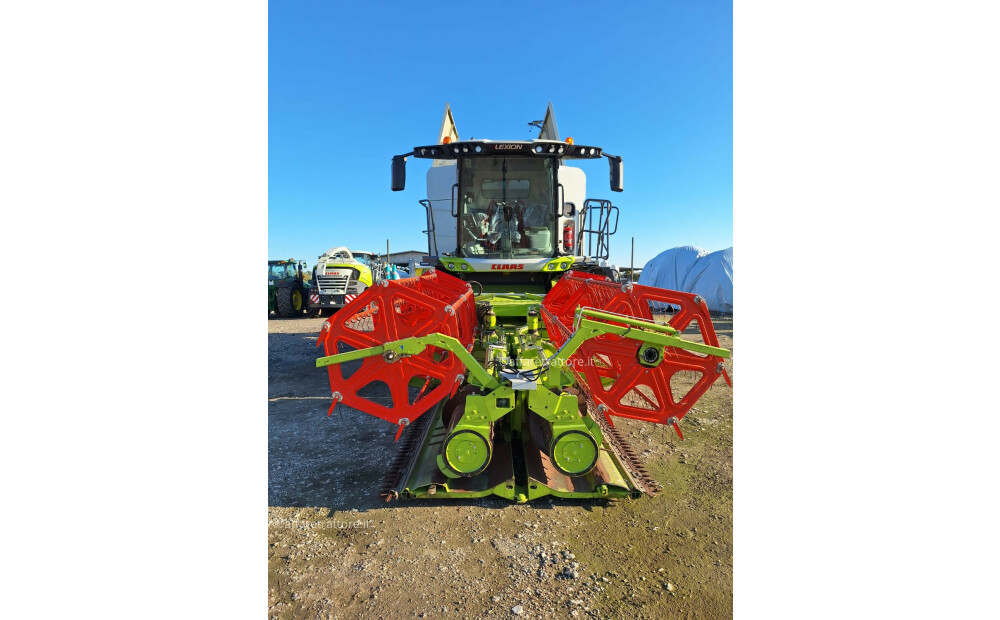 Claas LEXION 5300 D'occasion - 5